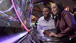 h41 Slots ဂိမ်းများ Free Spin နှင့် Jackpot Symbol ပေါ်လာနေသောပုံ